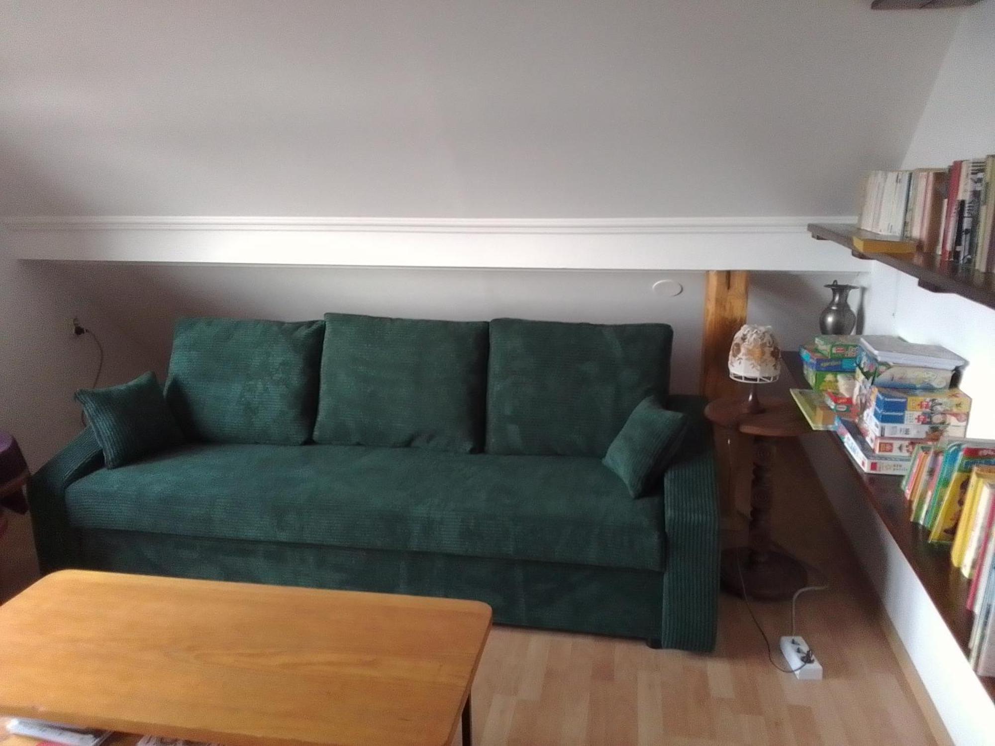 A Kert Apartman Rezi Luaran gambar