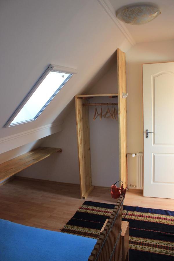 A Kert Apartman Rezi Luaran gambar
